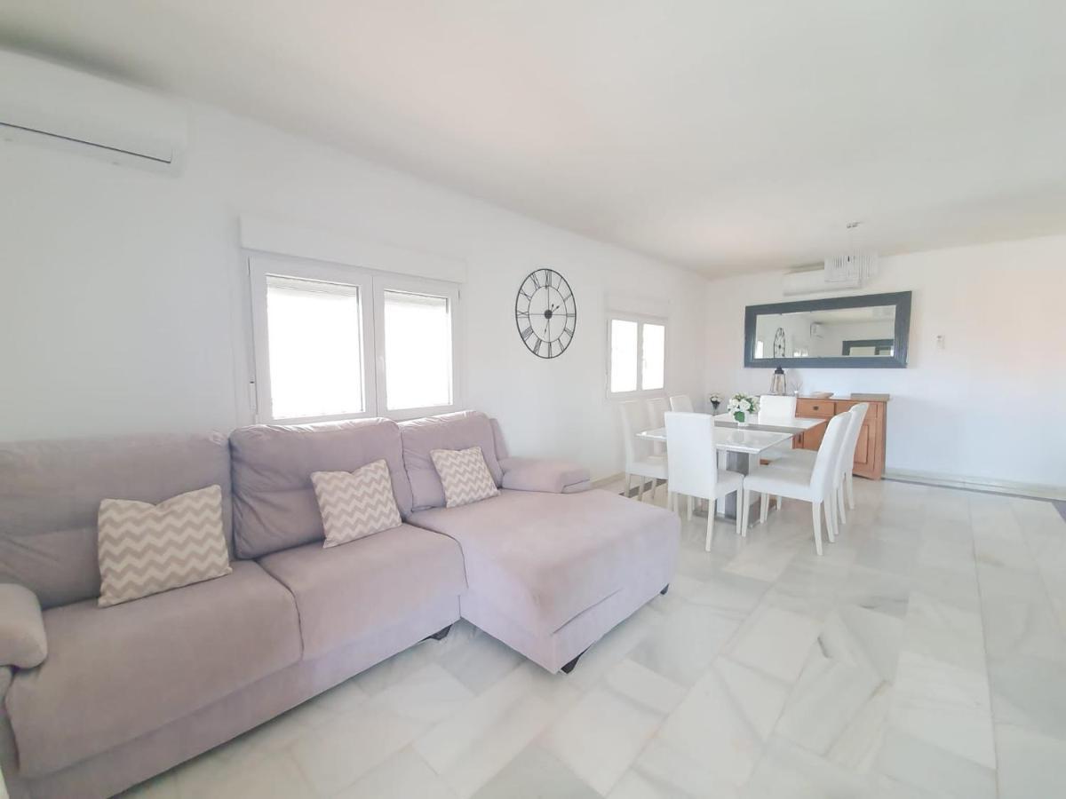 Beautiful 5 Bedroom Villa, Sea Views, Private Pool, Estepona Newly Refurbished Екстериор снимка