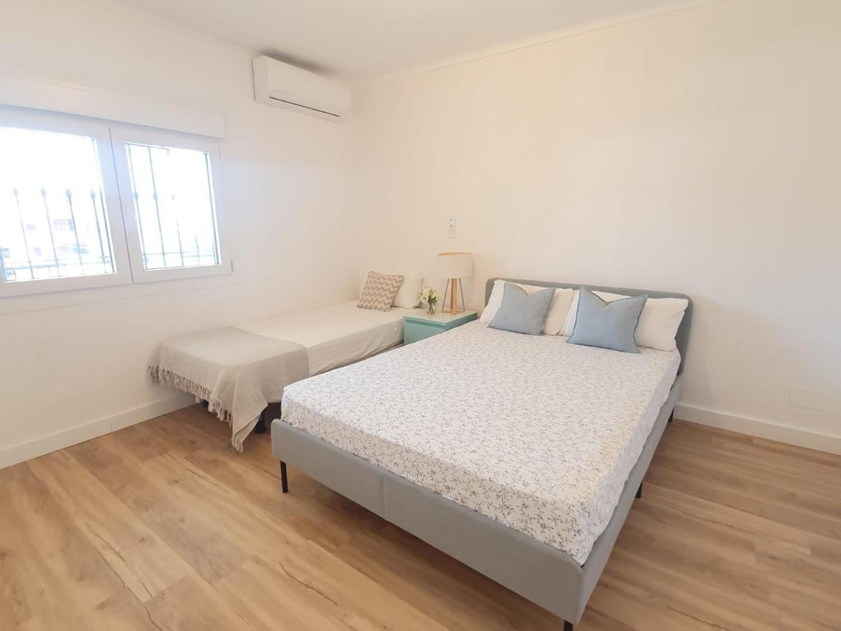 Beautiful 5 Bedroom Villa, Sea Views, Private Pool, Estepona Newly Refurbished Екстериор снимка