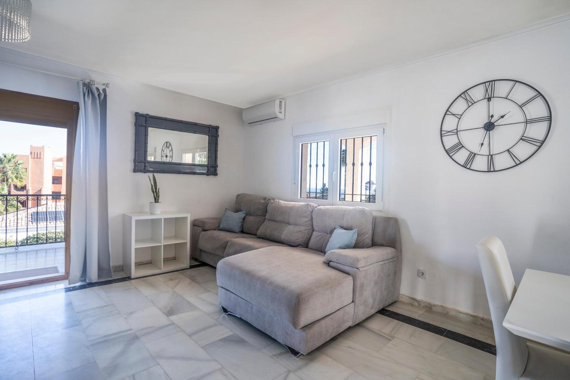 Beautiful 5 Bedroom Villa, Sea Views, Private Pool, Estepona Newly Refurbished Екстериор снимка