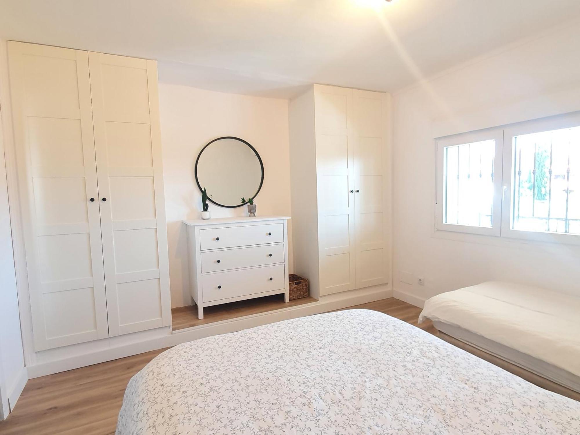 Beautiful 5 Bedroom Villa, Sea Views, Private Pool, Estepona Newly Refurbished Екстериор снимка